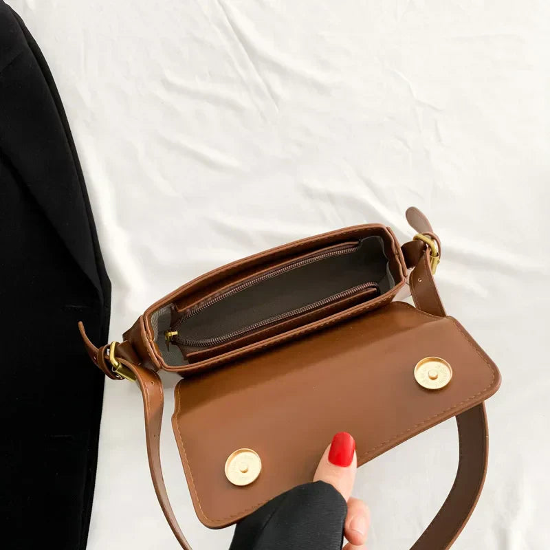 Kleine Schultertasche - Ruby Beloria