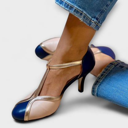 Alessia – Eleganz in Zwei-Tönen mit T-Riemen