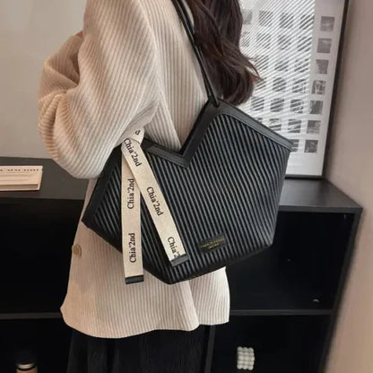 Große Hobo-Tasche - Beloria Luara